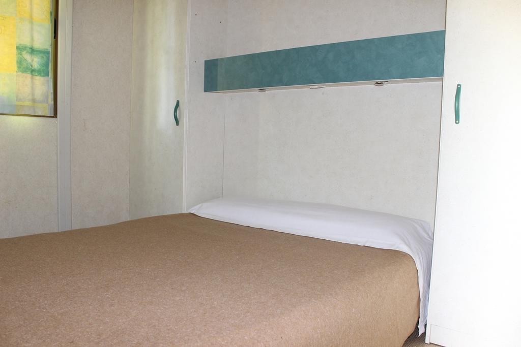 Bungalows Pena Montanesa Ainsa Phòng bức ảnh
