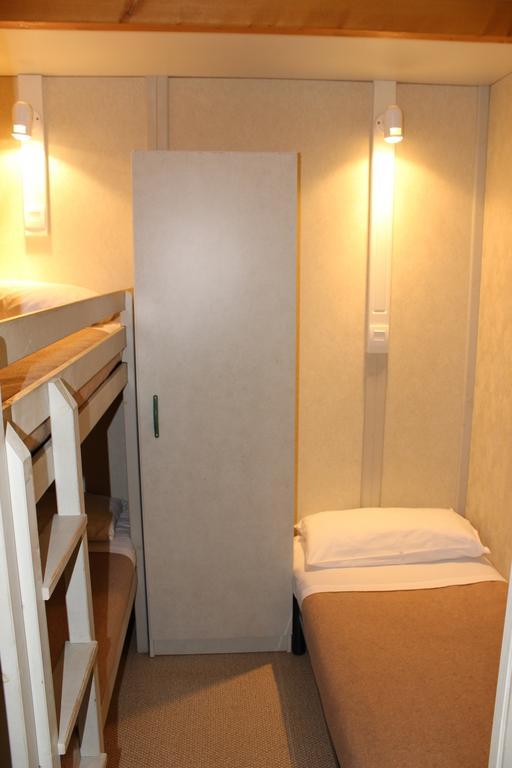 Bungalows Pena Montanesa Ainsa Phòng bức ảnh
